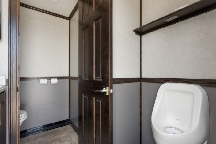 Luxury Restroom Trailer Rentals Texas | J Bar Enterprises